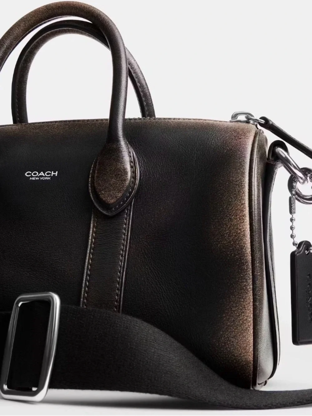 ❤️ Coach Black Glove-Tanned Loved Leather Compass 25 ❤️